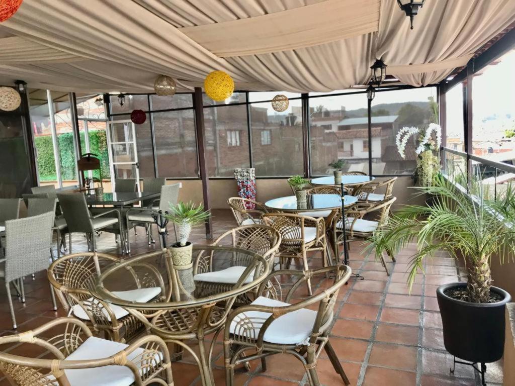 Casa De Las Escaleras Pátzcuaro 外观 照片