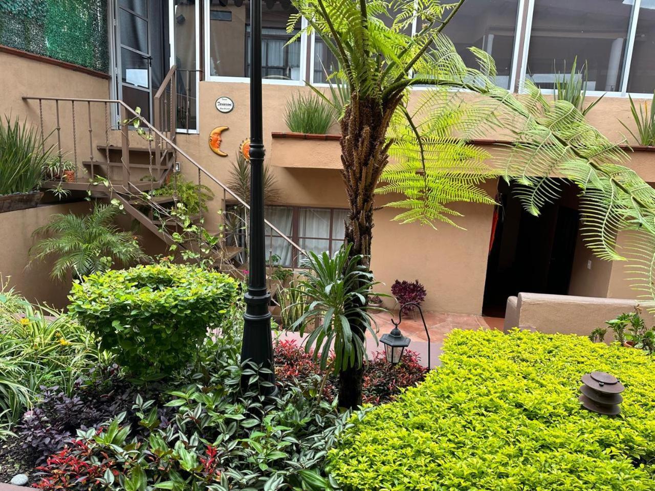 Casa De Las Escaleras Pátzcuaro 外观 照片